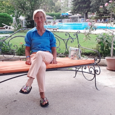 Елена Недева